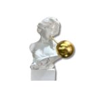 Керамичка фигура